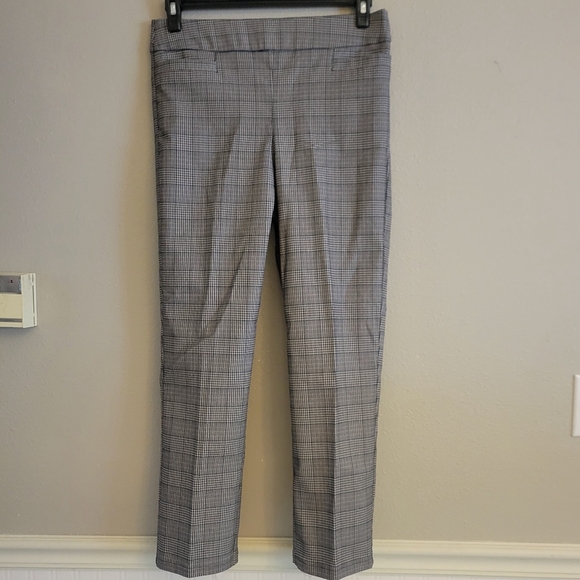 Plaid Pull On Pants Elastic Waist Straight Leg Dress Slacks Croft & Barrow 10 - Picture 2 of 7